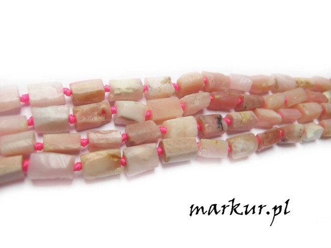 Opal peruwiański różowy słupki nieregularne 8 - 12 mm sznur