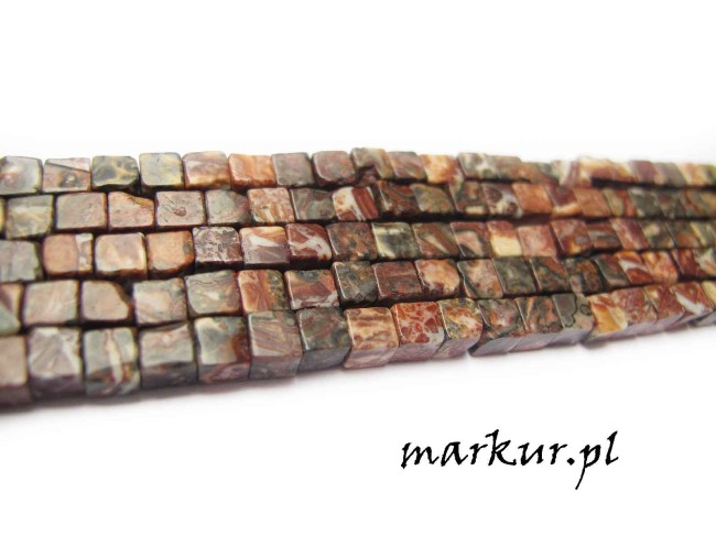 Jaspis leopardzi czerwony kostka  4 mm sznur (1)
