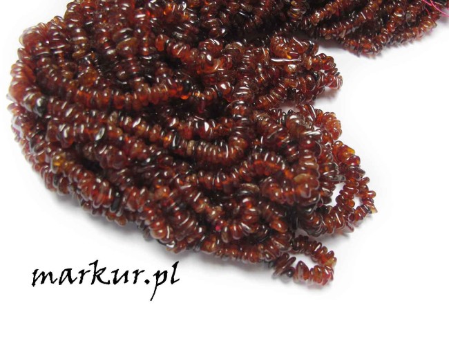 Granat pomarańczowy sieczka drobna  4 - 8 mm sznur 80 cm (2)