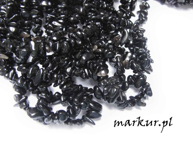 Obsydian czarny sieczka drobna  4 - 8 mm sznur 80 cm (2)