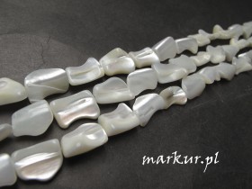 Macica perłowa biała nugaty 10/1215 mm sznur