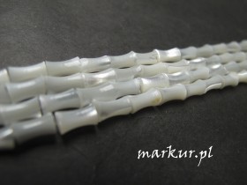 Macica perłowa biała bambo 4/7 mm sznur