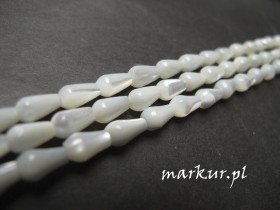 Macica perłowa biała łezka 5/8 mm sznur