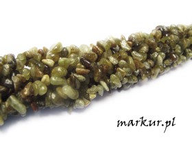 Granat zielony sieczka drobna  4  8 mm sznur 80 CM