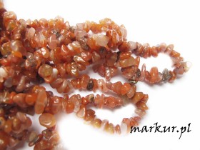 Chalcedon czerwony sieczka drobna  4  7 mm sznur 80 cm