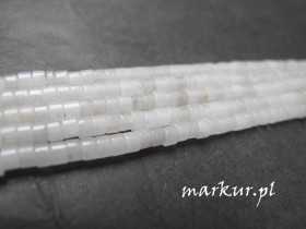 Jadeit biały talarek 2/3 mm sznur