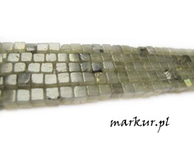 Obrazek dla: Labradoryt kostka  4 mm sznur